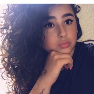 Meet your Posher, Cailee